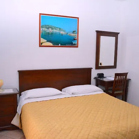 Il Pettirosso * Agerola