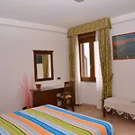 Hotel Il Pettirosso *